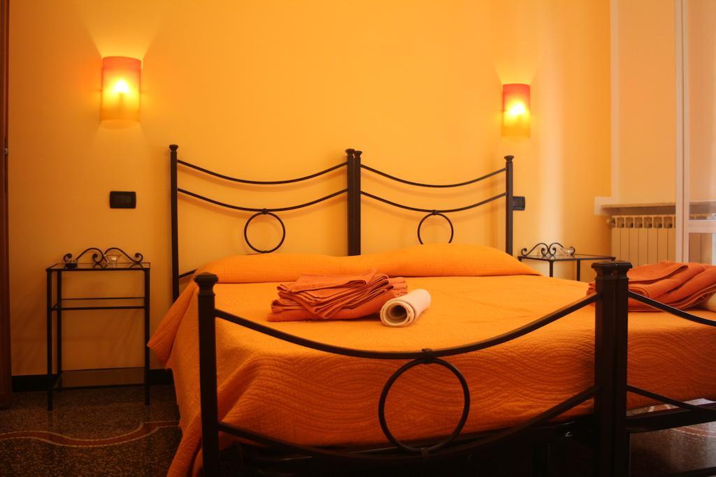 جنوة Bed & Breakfast La Rosa Dei Venti الغرفة الصورة